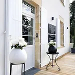 Aparthotel La Blanche Salles (Gironde)