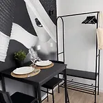 La Blanche Aparthotel