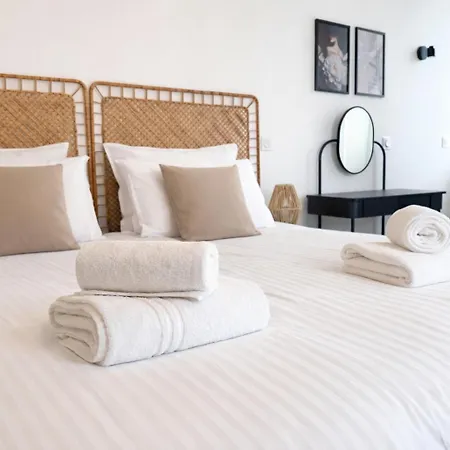 La Blanche Apart Otel Salles (Gironde)